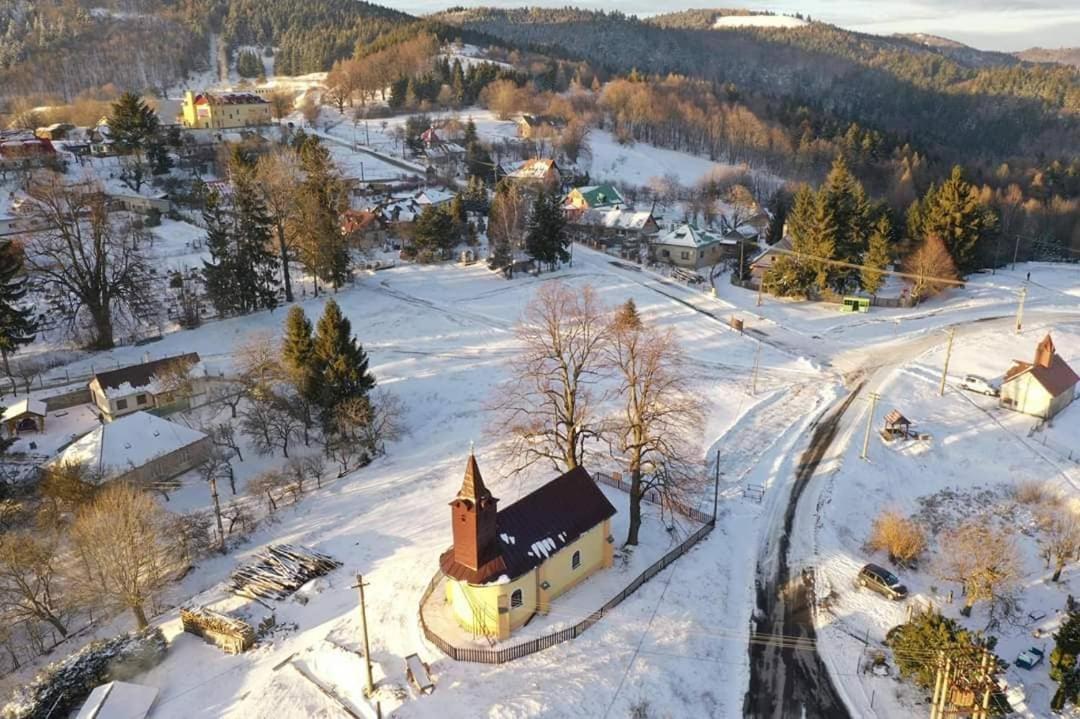 Burg Nad Banskou Stiavnicou Pensionat Stiavnicke Bane Exteriör bild